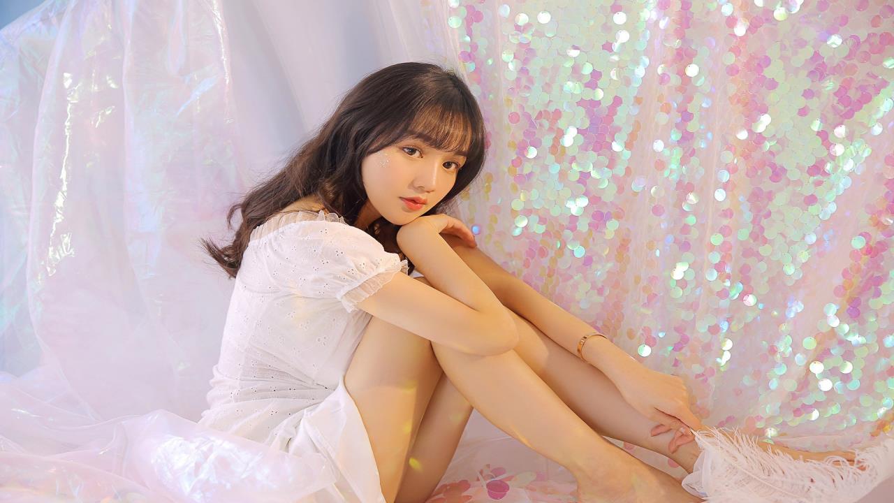 四大美人杨贵妃在线:  在线体验千古绝色，感受盛唐风华。